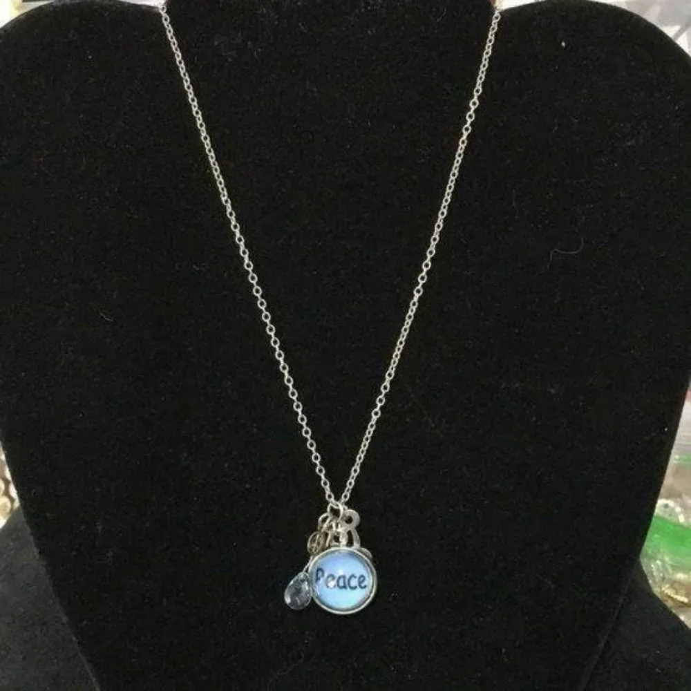 Peace sign beaded A letter‎ charm necklace
